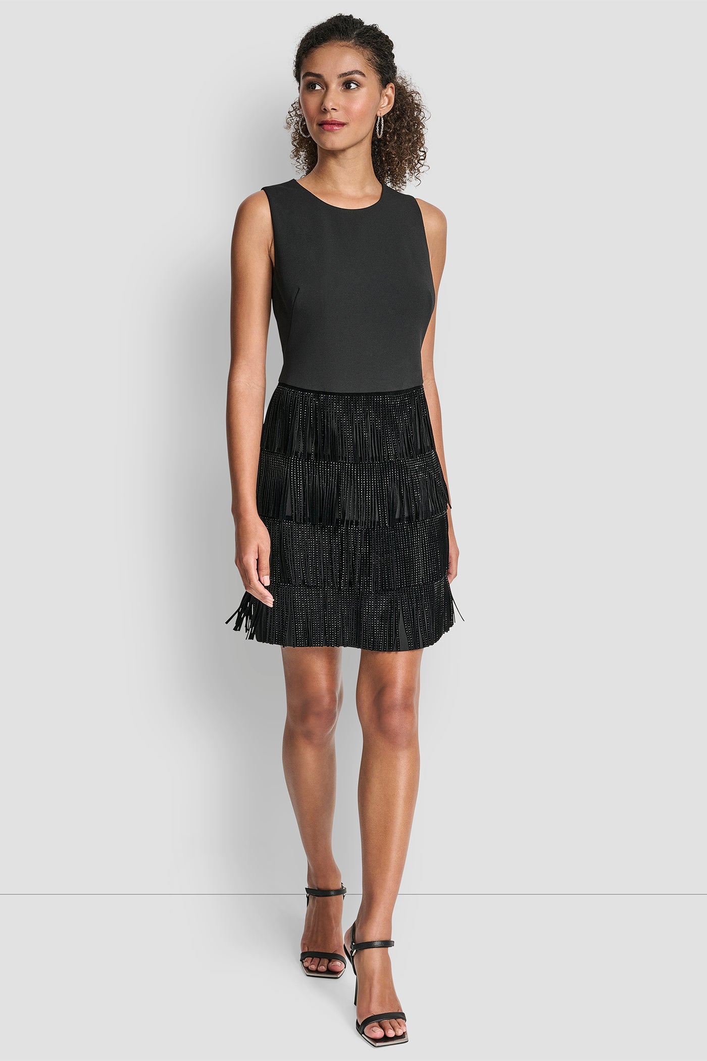 SLEEVELESS SHIFT DRESS WITH TIERED SKIRT - Image 2