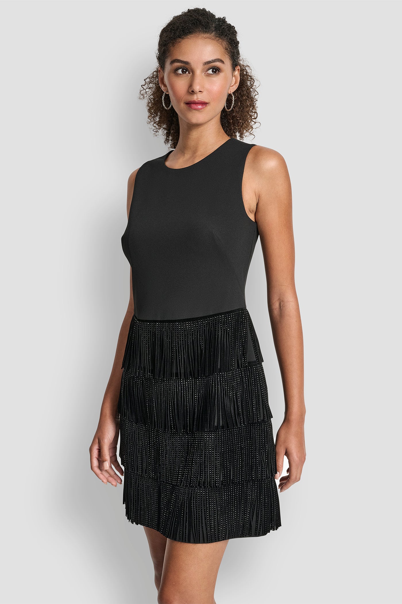 SLEEVELESS SHIFT DRESS WITH TIERED SKIRT - Image 4