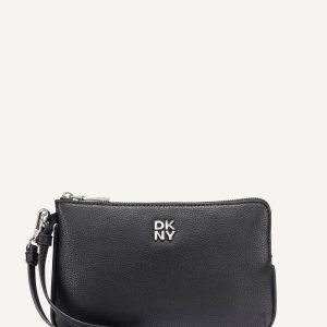 SARAH WRISTLET