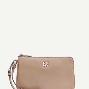 SARAH WRISTLET