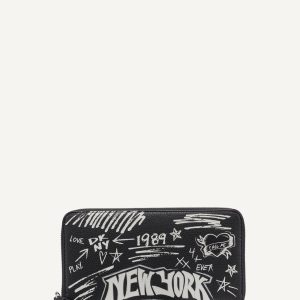 BRYAR LARGE ZIP AROUND WALLET WITH WRISTLET