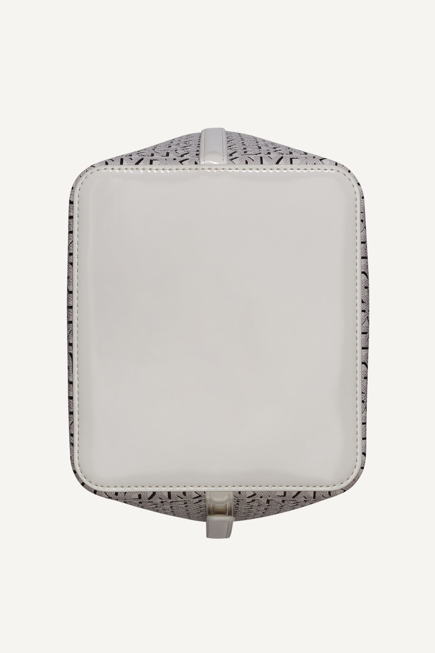 AVRIL LOGO BUCKET BAG - Image 5