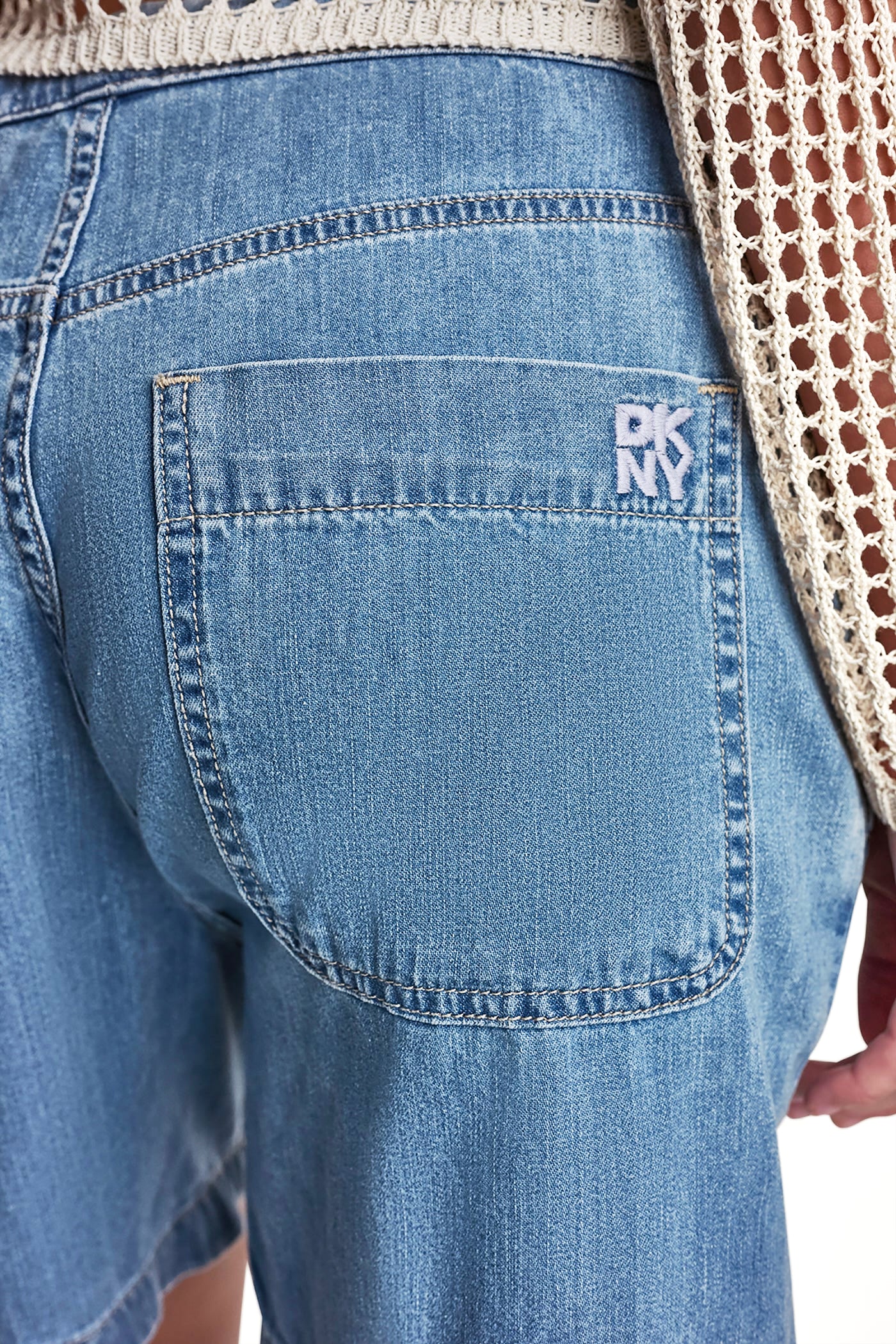 MID-RISE RELAXED DENIM SHORT WITH DRAWCORD - Image 7