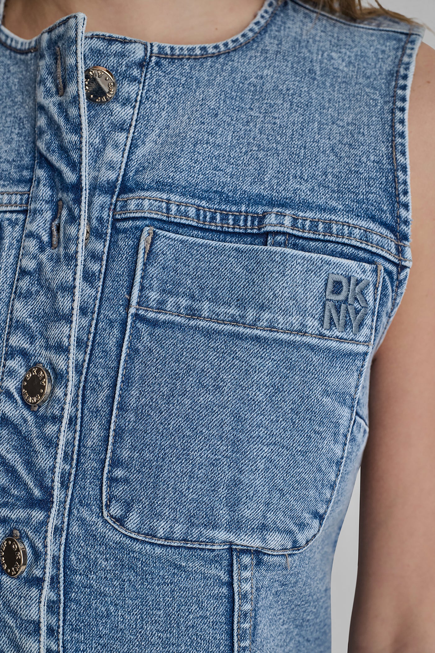LONGLINE DENIM VEST - Image 6