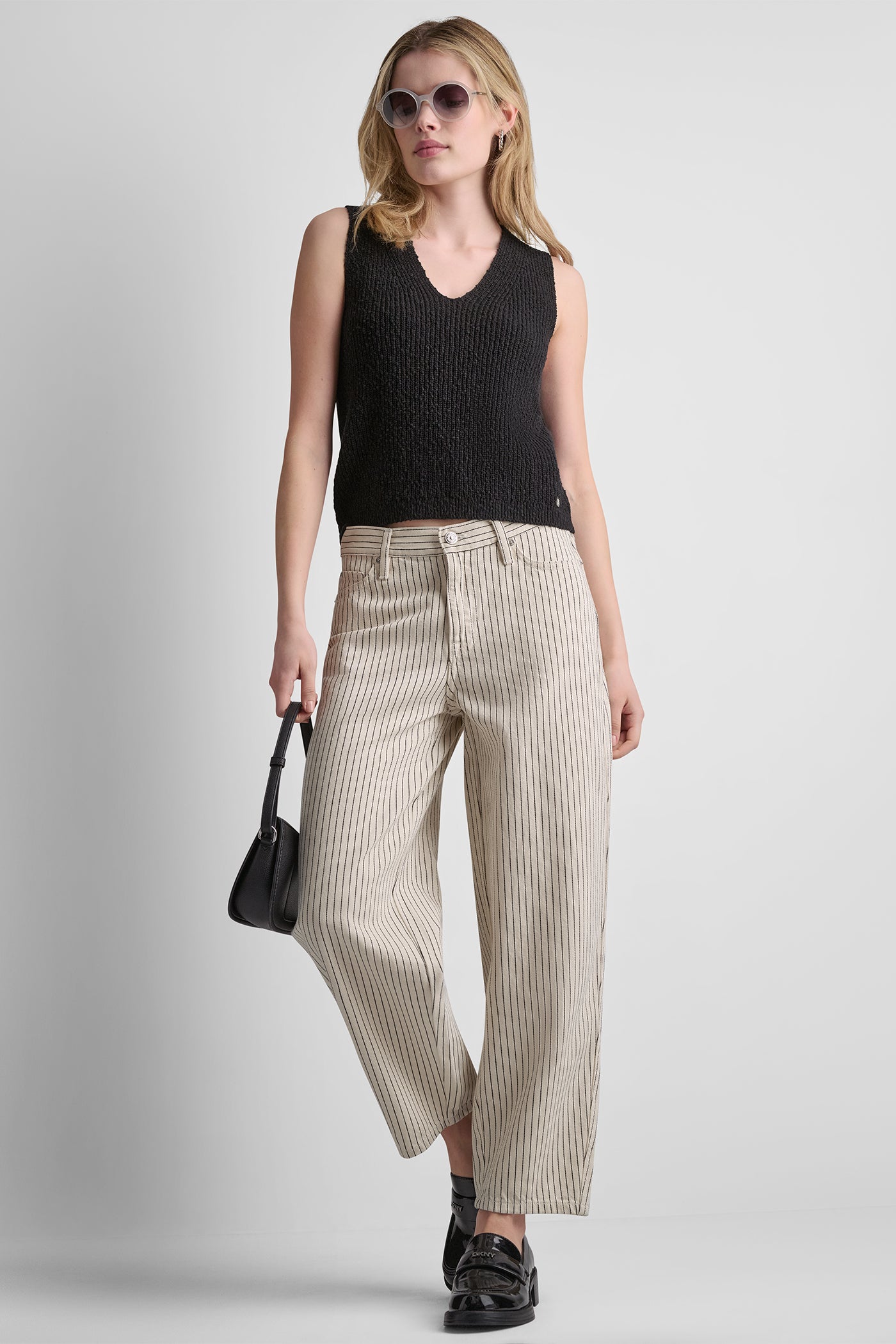 V-NECK SWEATER TANK - Image 5