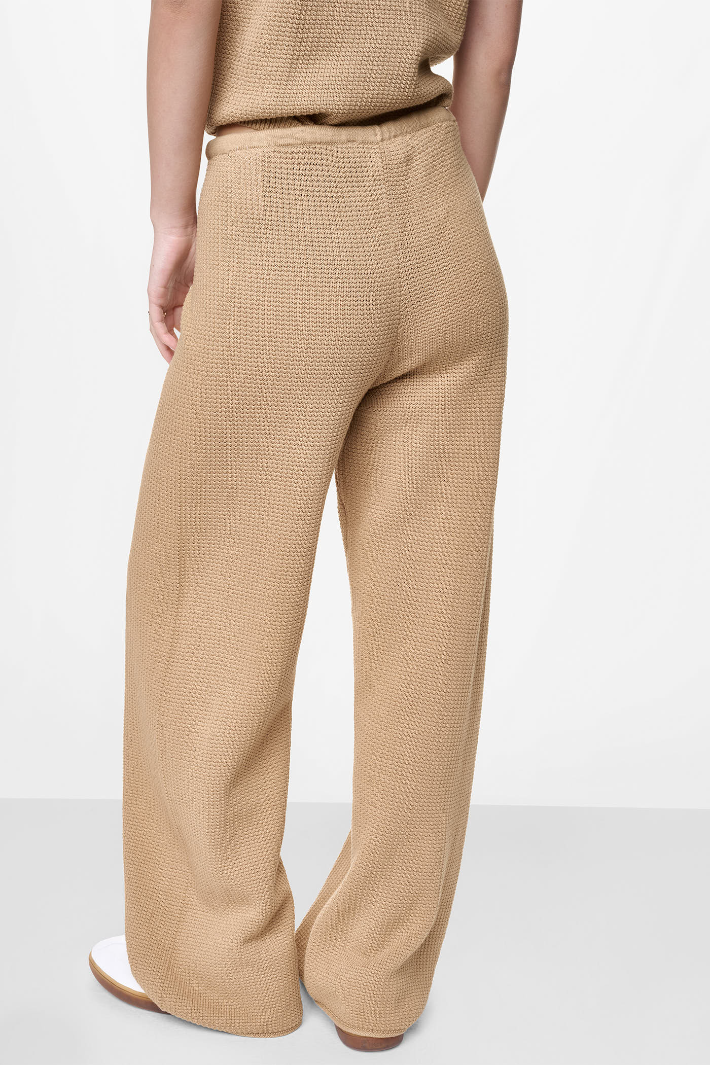 TUCK STITCH HIGH-RISE DRAWSTRING PANT - Image 3