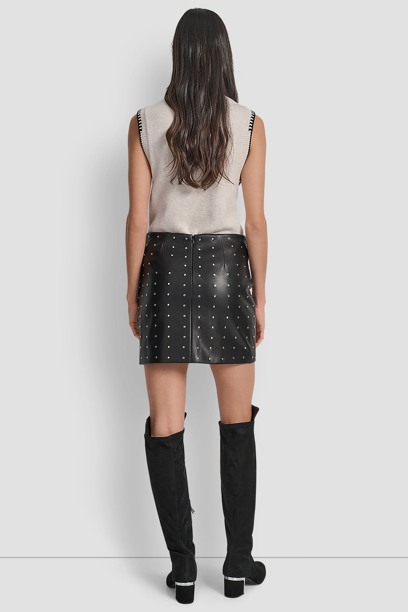 EMBELLISHED FAUX LEATHER SKIRT - Image 3