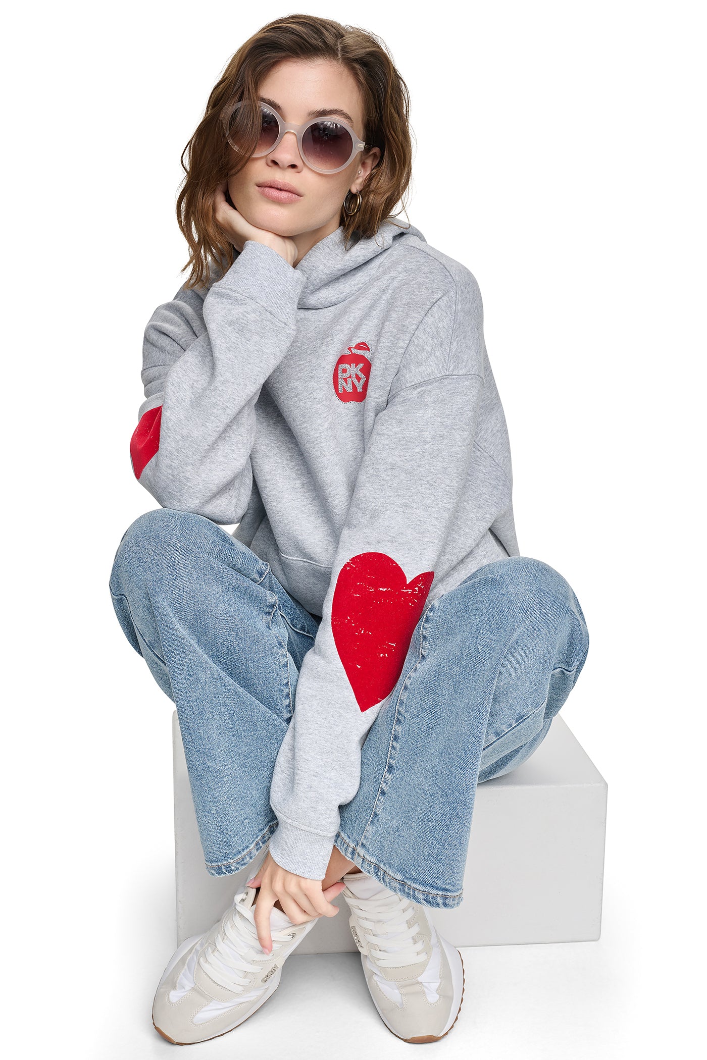 OVERSIZED BIG APPLE LOGO HOODIE - Image 8