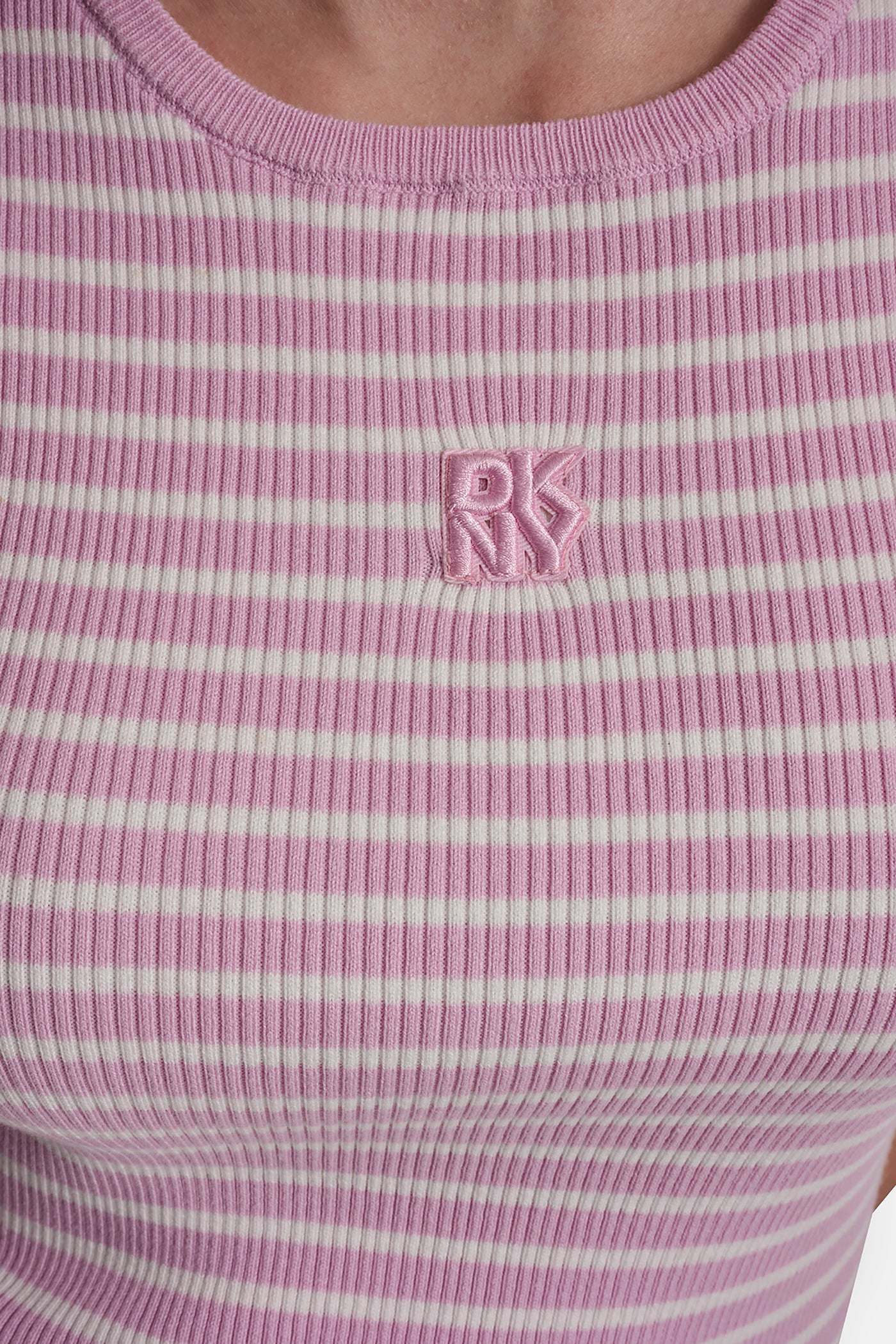CREW NECK STRIPED TEE - Image 7