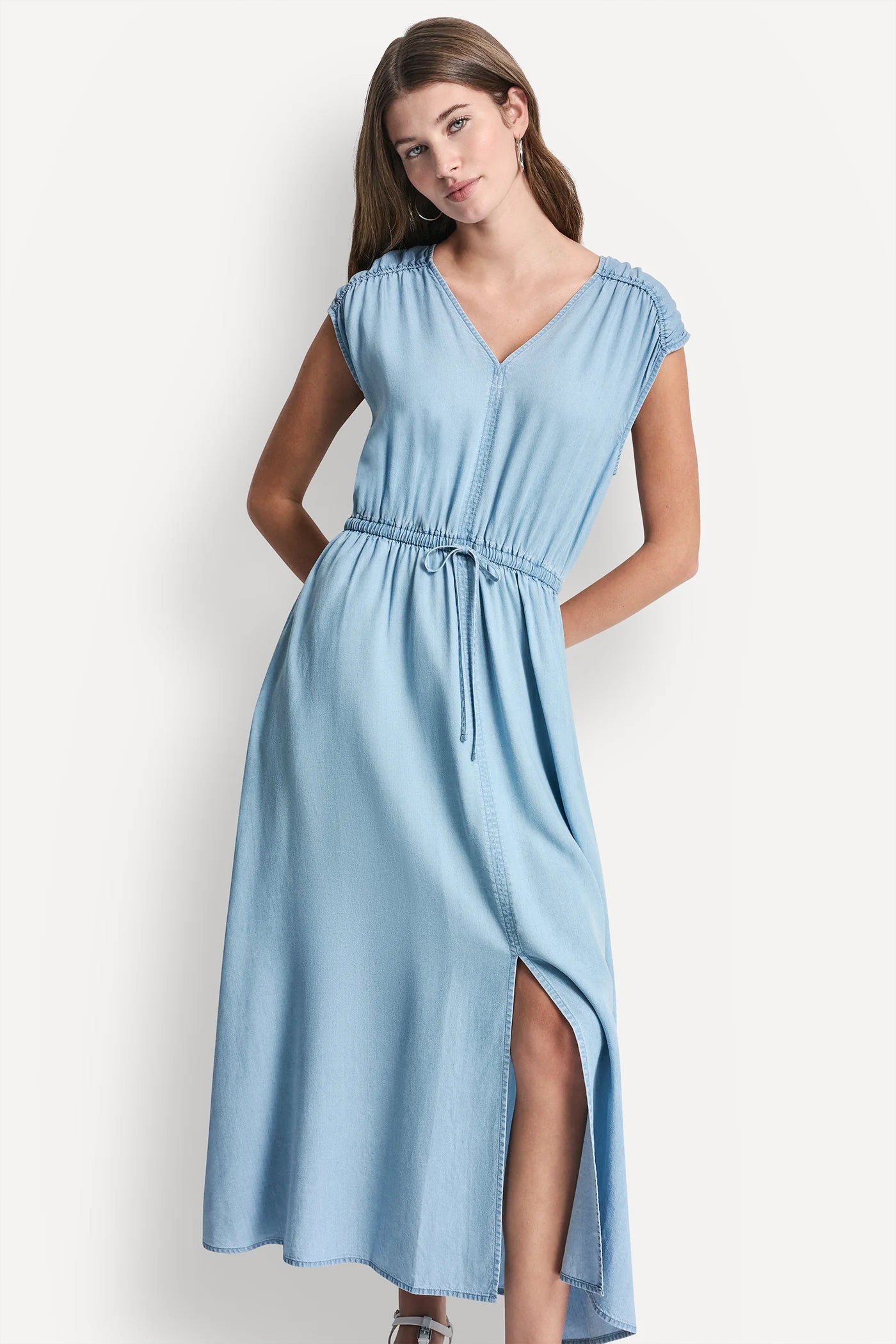 RUCHED V-NECK DRESS WITH TIE WAIST - Image 4