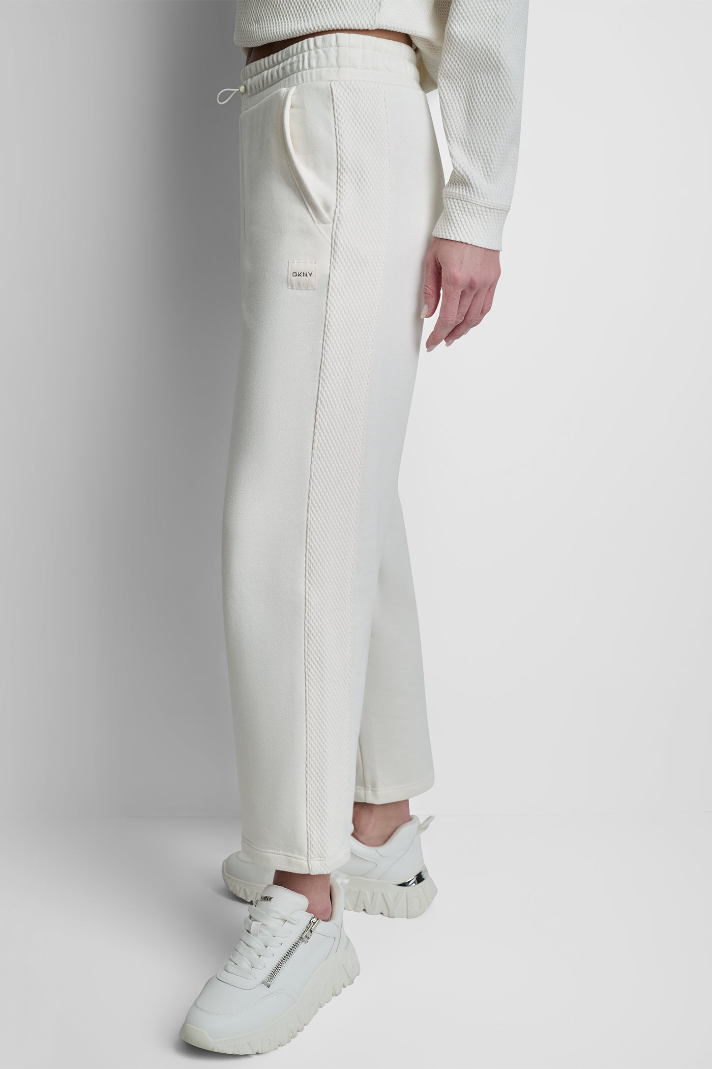 JACQUARD MIX HIGH-RISE ANKLE PANT - Image 4