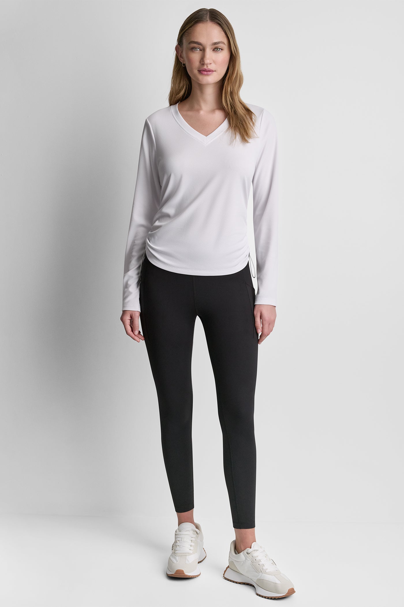 LONG SLEEVE V-NECK TECH TEE - Image 5