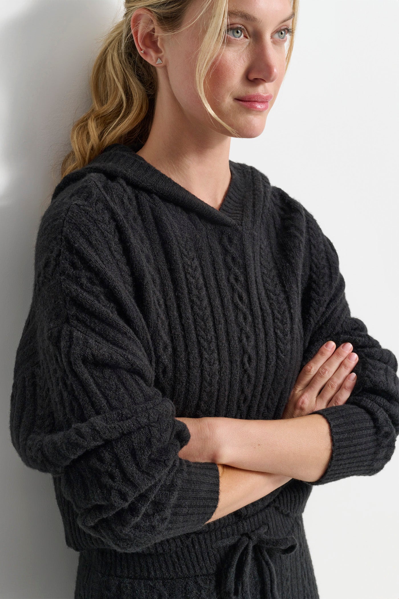 COZY CABLE SWEATER HOODIE - Image 4