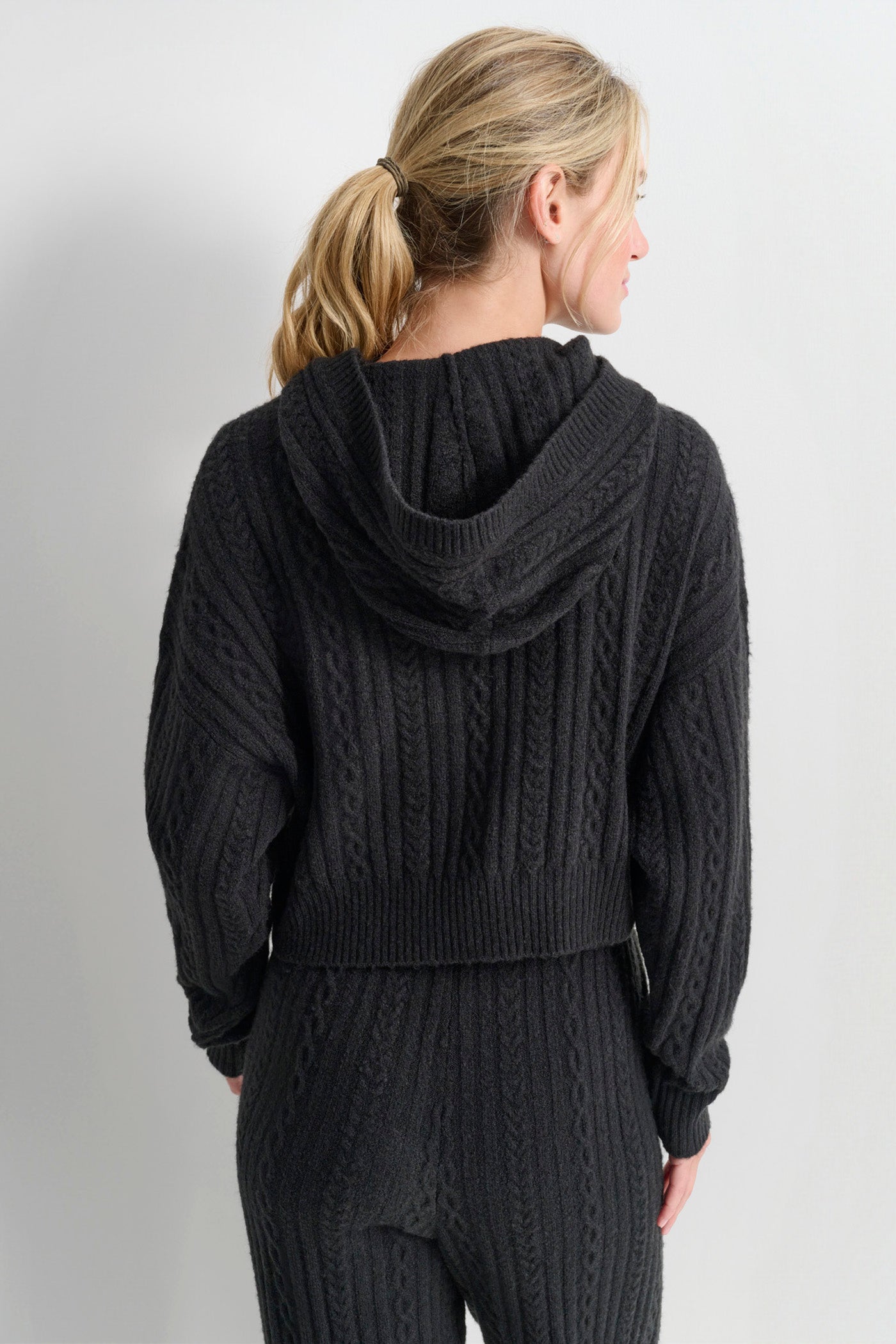 COZY CABLE SWEATER HOODIE - Image 3