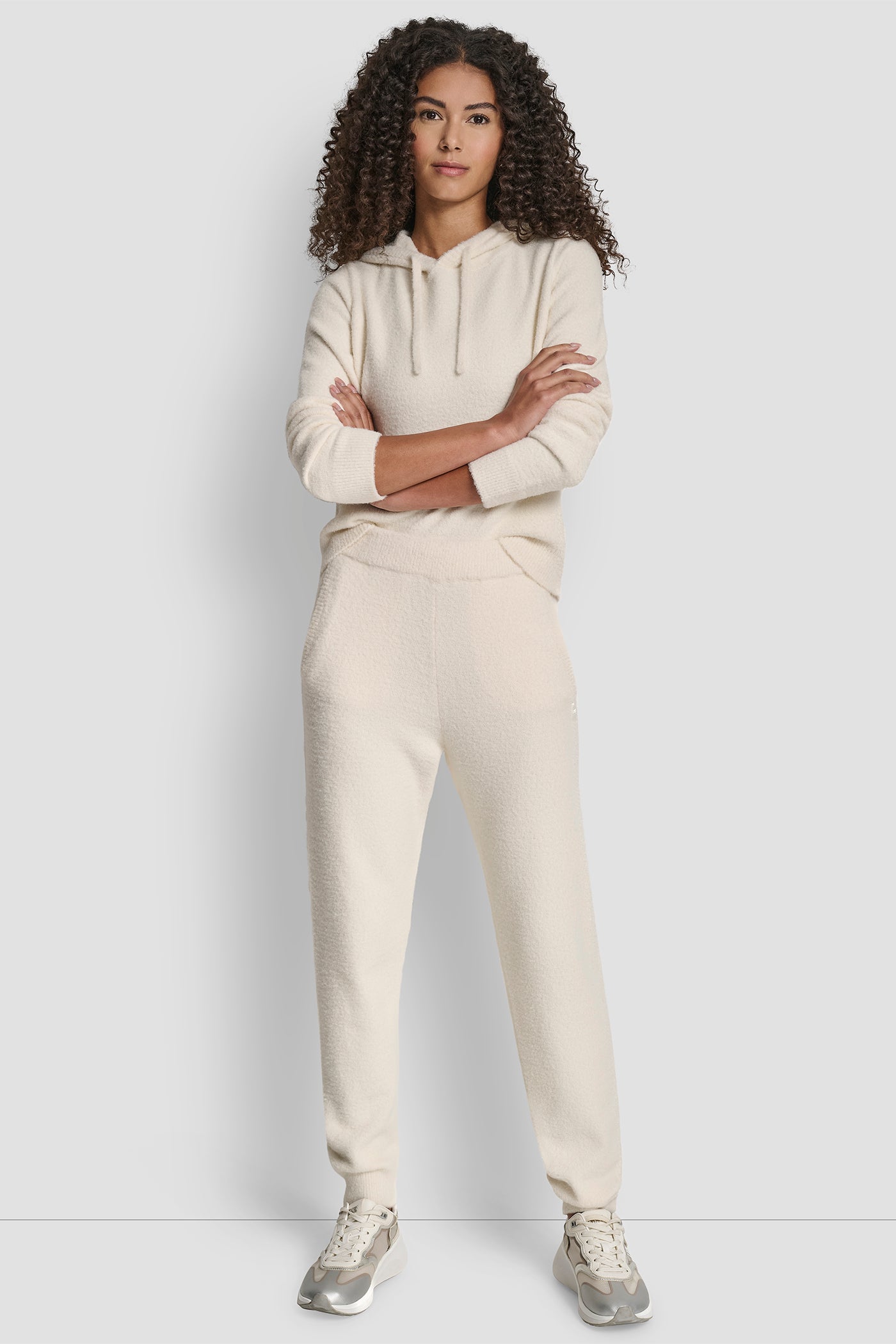 FEATHER YARN JOGGER WITH POCKETS AND TONAL LOGO - Image 2