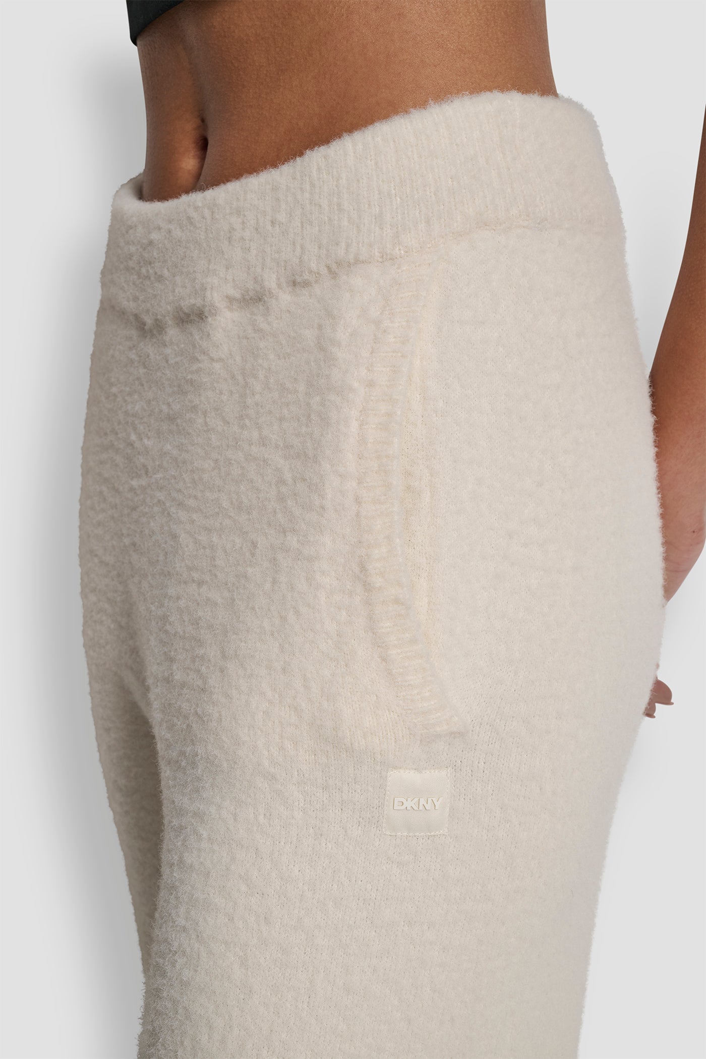 FEATHER YARN JOGGER WITH POCKETS AND TONAL LOGO - Image 5
