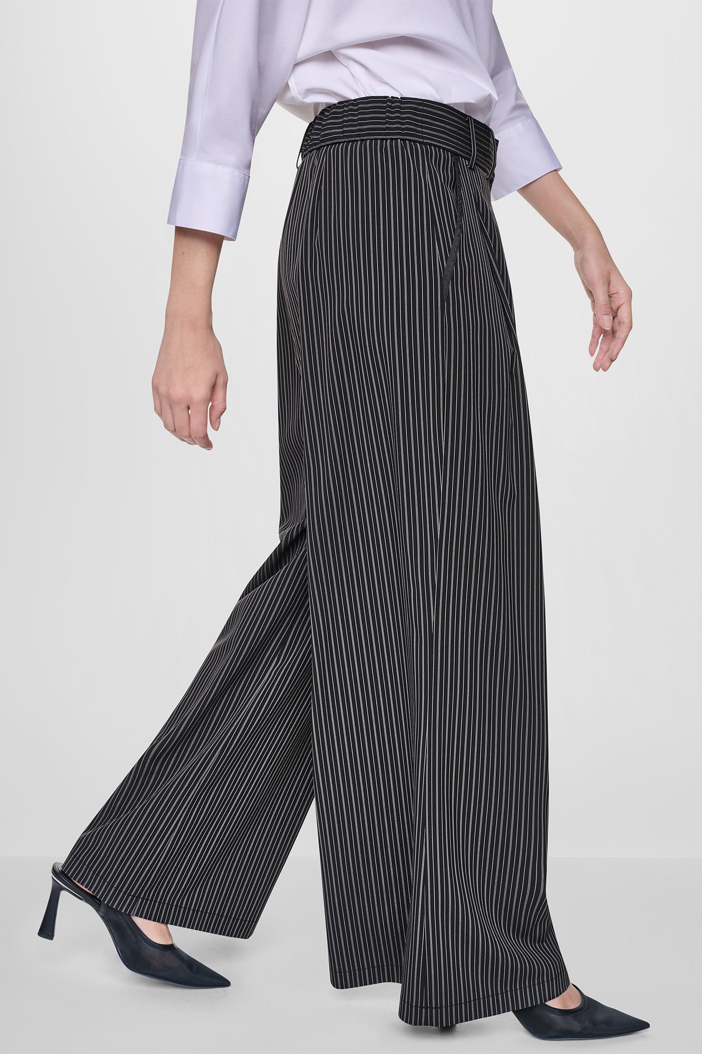 PINSTRIPE PLEATED STRAIGHT LEG COMMUTER PANT - Image 4