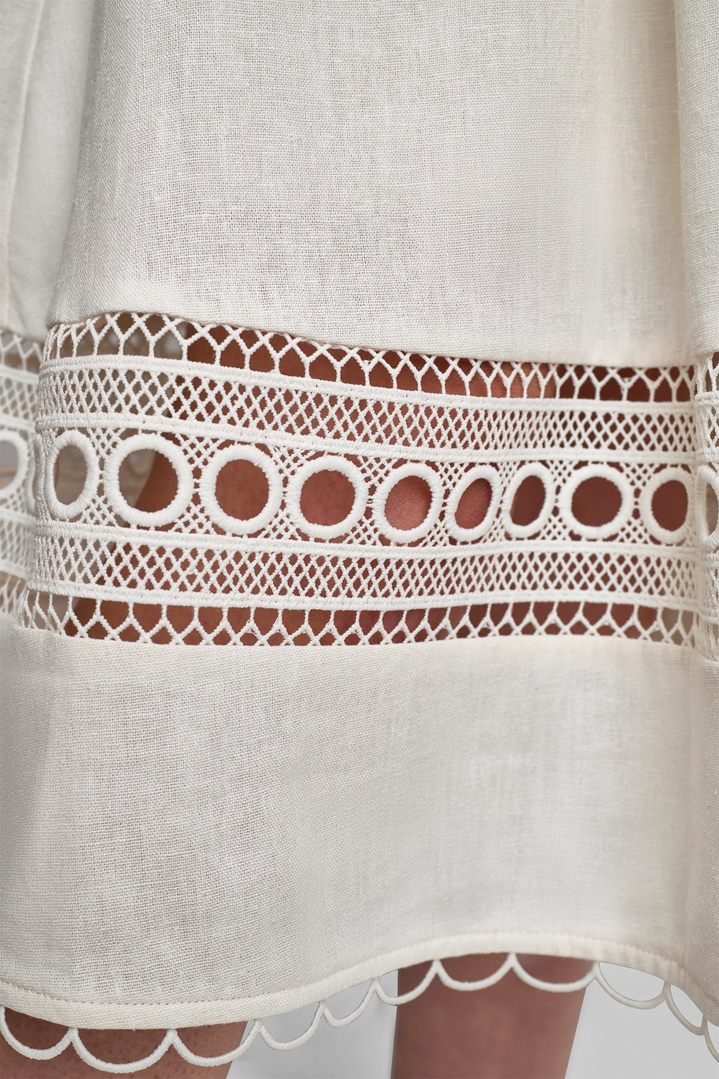 LINEN-BLEND LACE-TRIMMED MIDI DRESS - Image 8