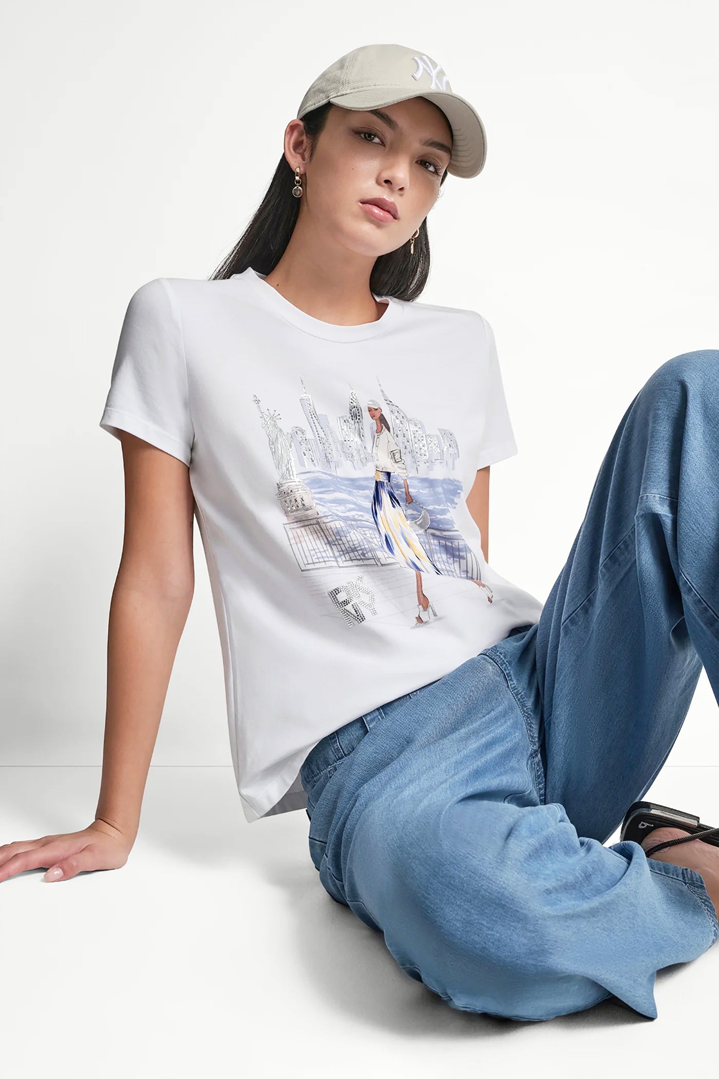 STATUE OF LIBERTY CONVERSATIONAL T-SHIRT - Image 8