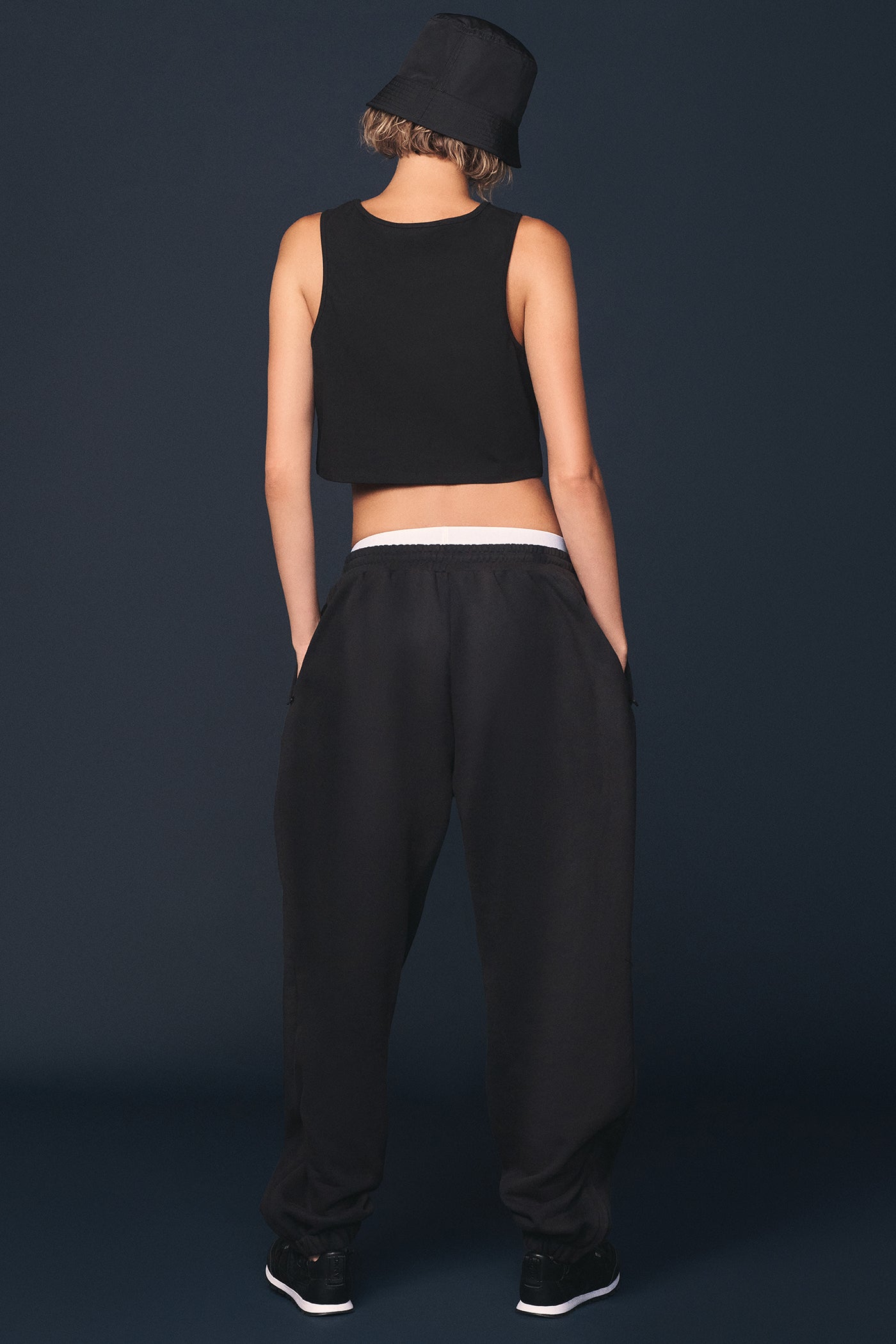 DKNY X YANKEES CROPPED TANK - Image 4