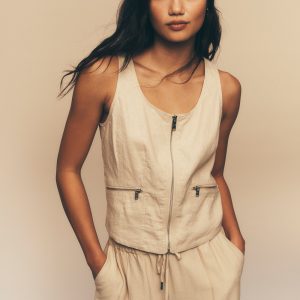 LINEN-BLEND ZIP-FRONT VEST